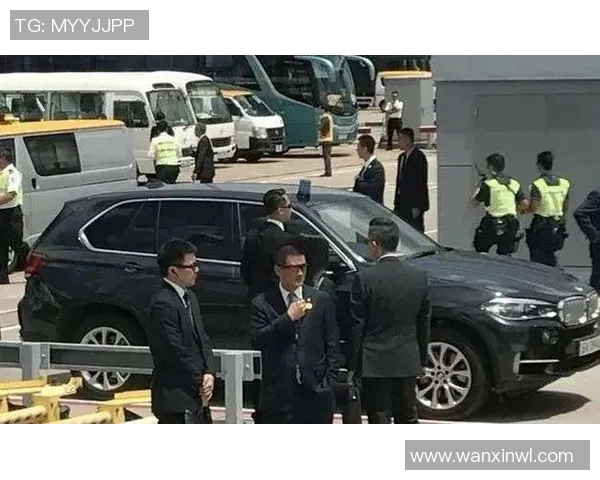 足球明星背后的安全守护者揭秘他们的保镖团队与保护策略